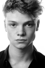 Tom Rhys Harries Film ve Dizileri