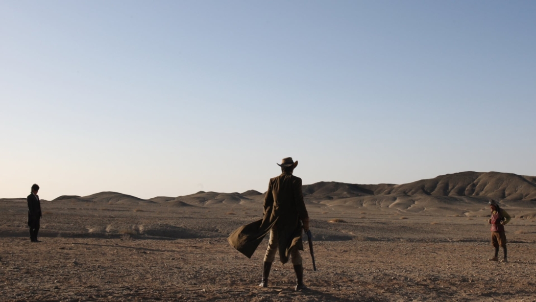 İyi kötü tuhaf izle