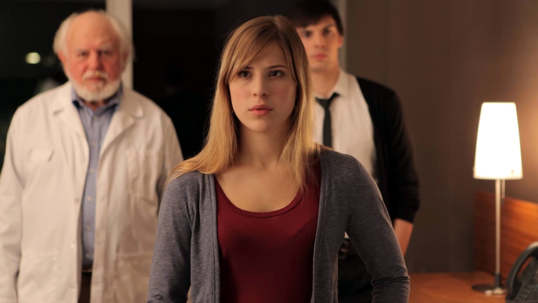 Aşkın Frekansları izle