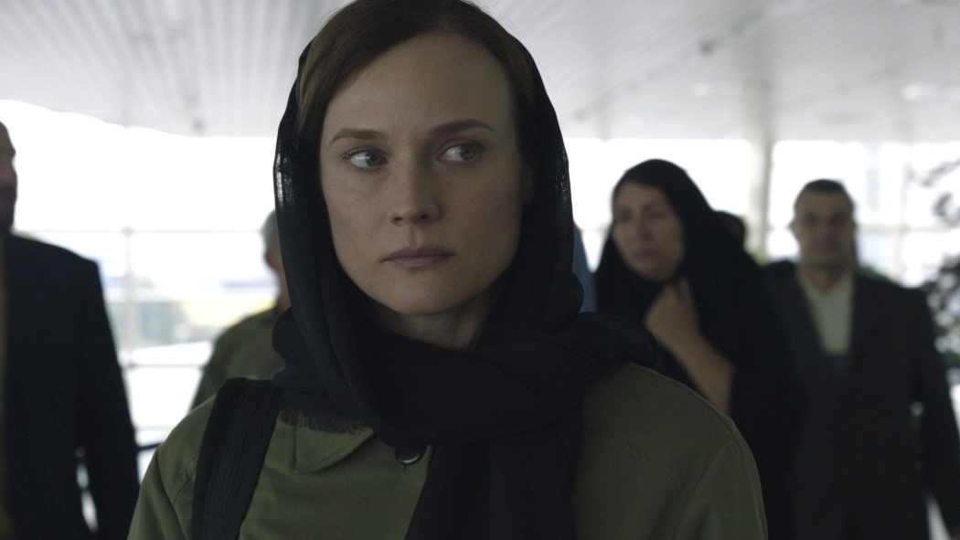 The Operative - Casus izle